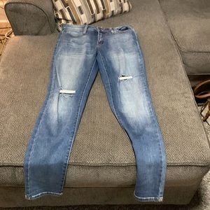 Gently used Kansan jeans!!!